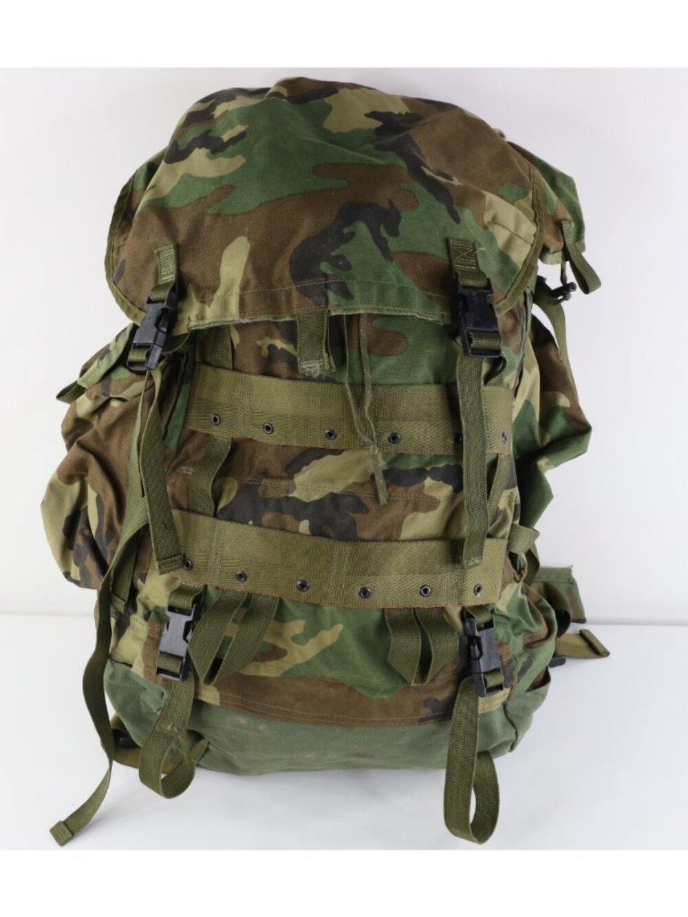 Vtg 90s USGI Woodland Camouflage Combat Field Pack Rucksack Large Internal Frame